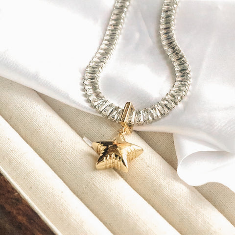 LIX NECKLACE