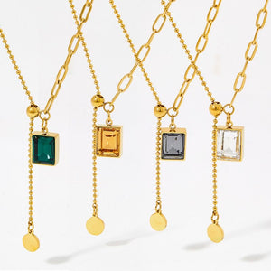 AMIL NECKLACE