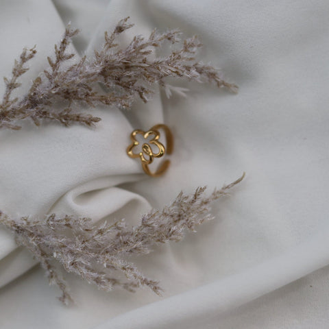 FLOWER RING