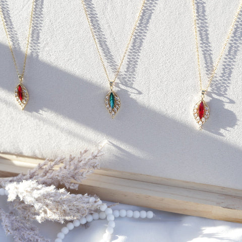 LEAF NECKLACE